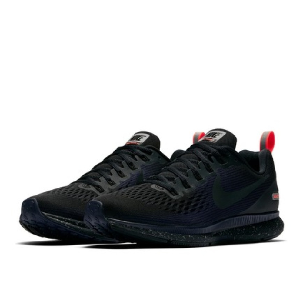 🧡 Nike Air Zoom Pegasus 34 Shield Sneaker